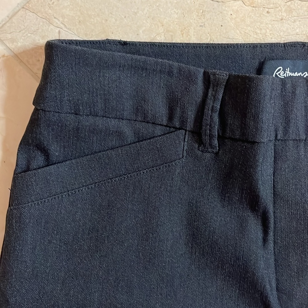 ⭐️ Reitmans The Iconic charcoal pants - size 6 petite - Picture 4 of 8
